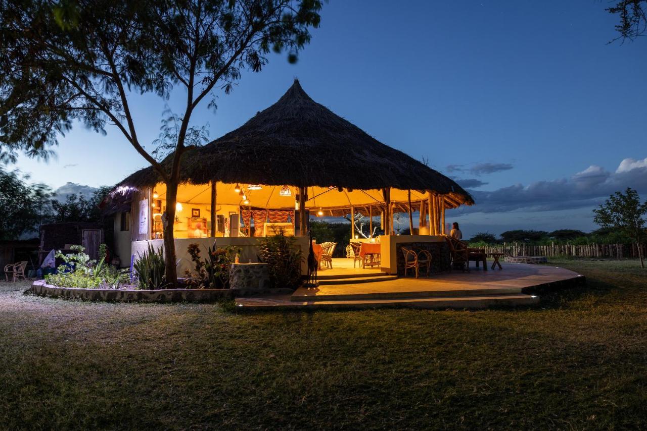 Lake Natron Maasai Giraffe Eco Lodge And Camping Mtowabaga Exteriér fotografie
