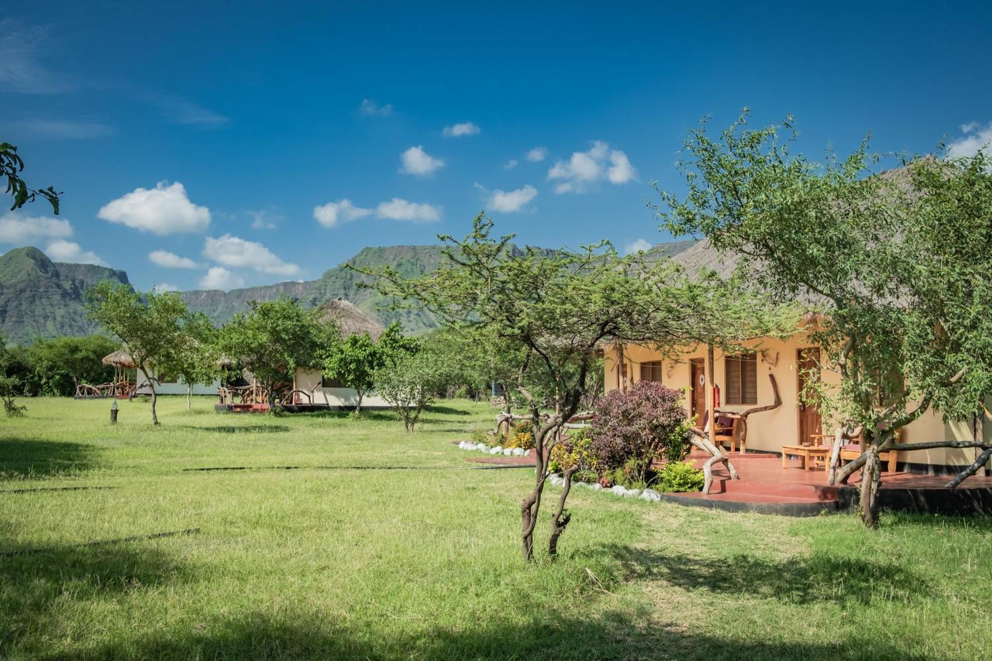 Lake Natron Maasai Giraffe Eco Lodge And Camping Mtowabaga Exteriér fotografie