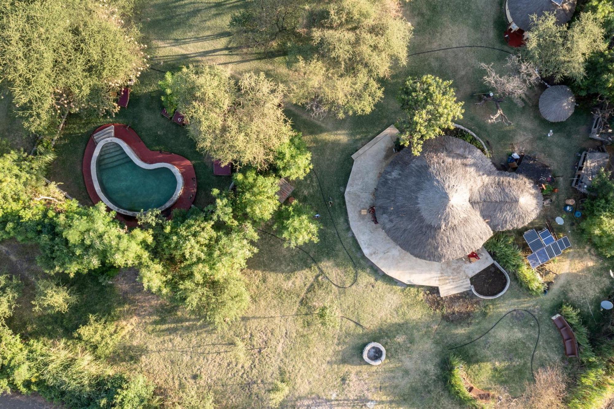 Lake Natron Maasai Giraffe Eco Lodge And Camping Mtowabaga Exteriér fotografie