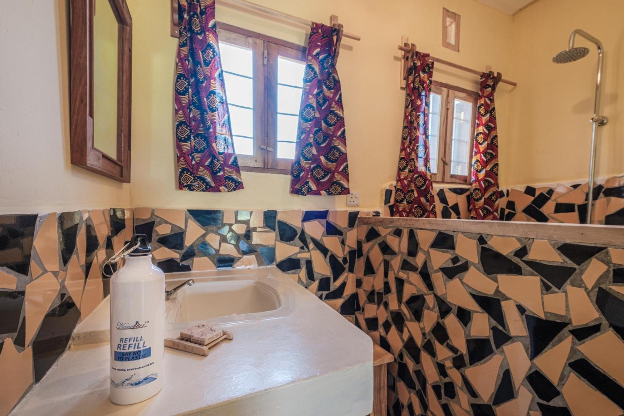 Lake Natron Maasai Giraffe Eco Lodge And Camping Mtowabaga Exteriér fotografie